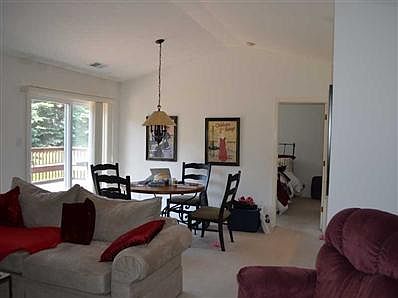 5th image of 8429 Stark Dr