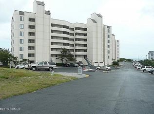 8801 Reed Dr #W101, Emerald Isle, NC 28594