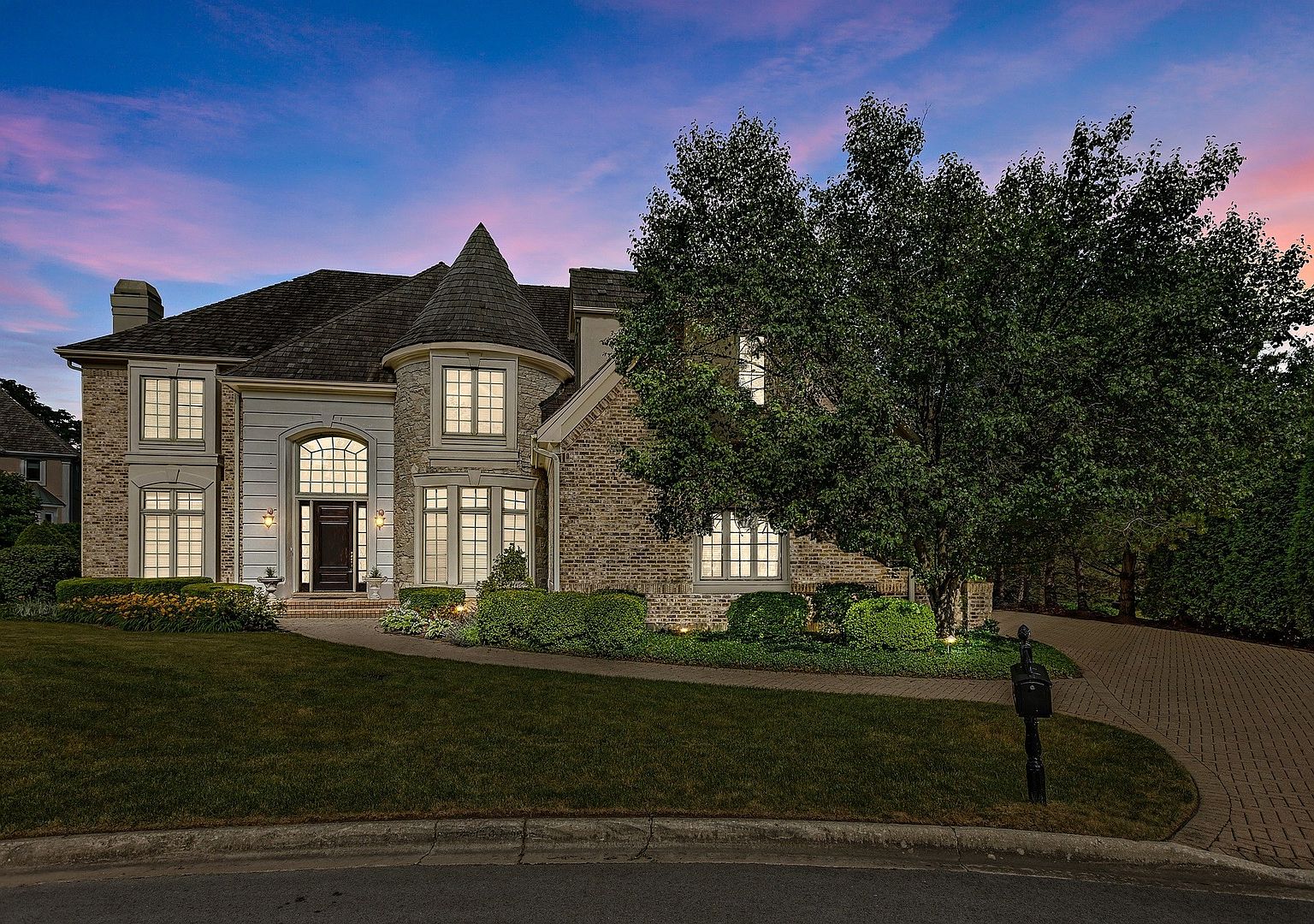 102 Ambriance Dr, Burr Ridge, IL 60527 Zillow