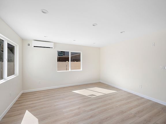 4th image of 631 W California Ave #A