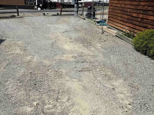 300 Tall Pine Loop N, Usk, WA 99180