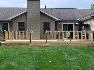 10 James Ct, South Charleston, OH 45368