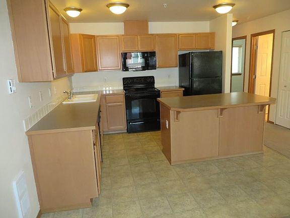 3rd image of 10512 140th Street Ct E Unit 61
