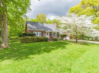 3 Park Pl, Suffern, NY 10901