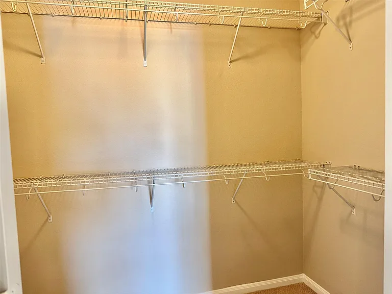13107 Lawsons Creek Ln — Photo 12