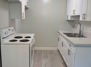 679 Earlham St APT 5, Pasadena, CA 91101