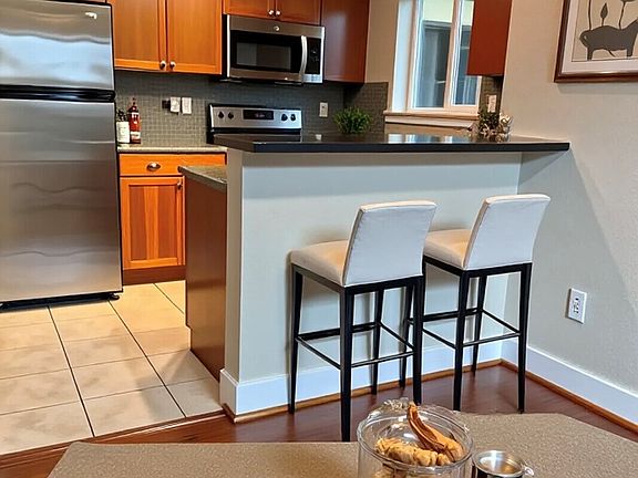 3rd image of 3008 N Narrows Drive #C202