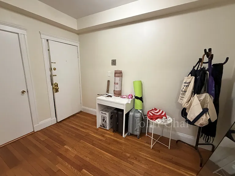 120 Washington St #1 — Photo 11