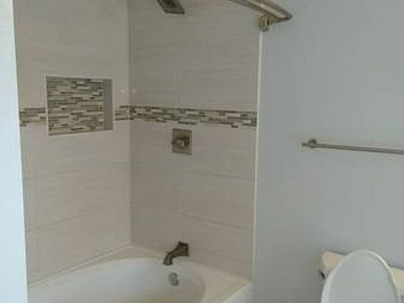 3rd image of 3819 Bennington Way