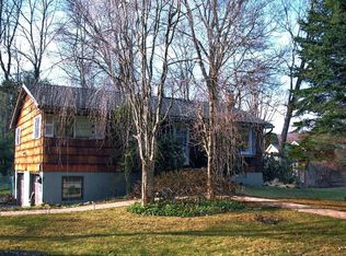 5 Brown Dr, Stanhope, NJ 07874