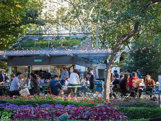 Sold by Sotheby's International Realty | media 8