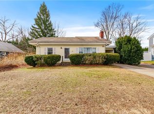 82 Myrtle Ave, Warwick, RI 02886