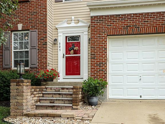 3rd image of 305 Leather Leaf Ln
