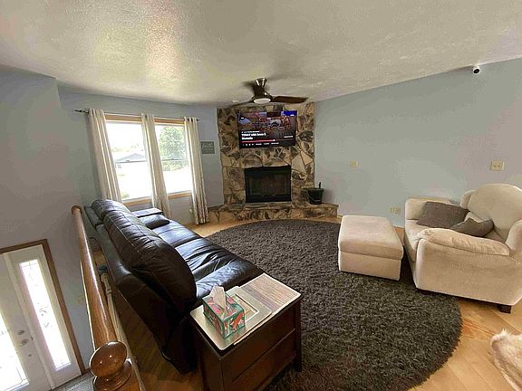 2nd image of 8249 Idlewood Dr