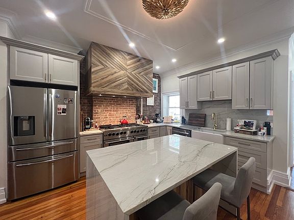 4th image of 931 Willow Ave APT 6