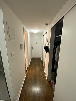 Rented by Mallory Management Corp | media 5