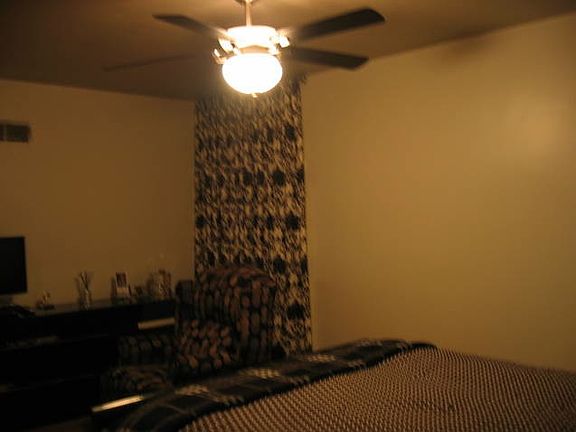 2nd image of 1127 Olivaire Ln