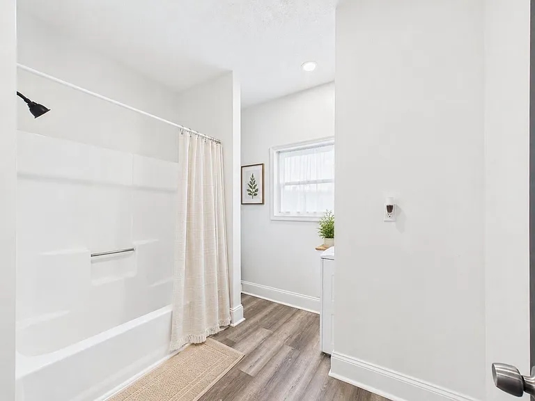 11 S 45th St — Photo 14