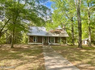 45 Fritz Whitfield Rd, Picayune, MS 39466
