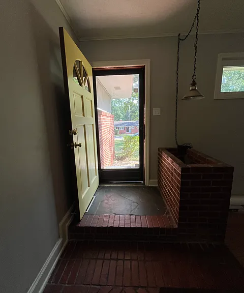 1810 Catawba St — Photo 19