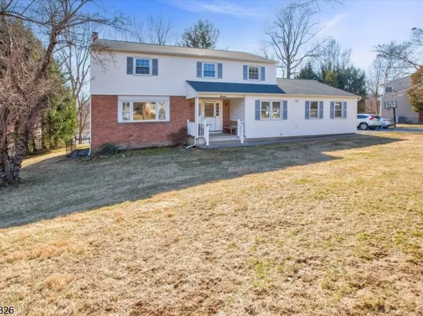 7 Tallwood Ct, Parsippany-Troy Hills Twp., NJ 07950