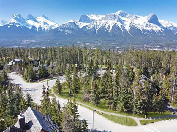 105 Stonecreek Rd, Canmore, AB T1W 3A9