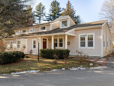 10 Nickerson Rd, Bedford, MA, 01730