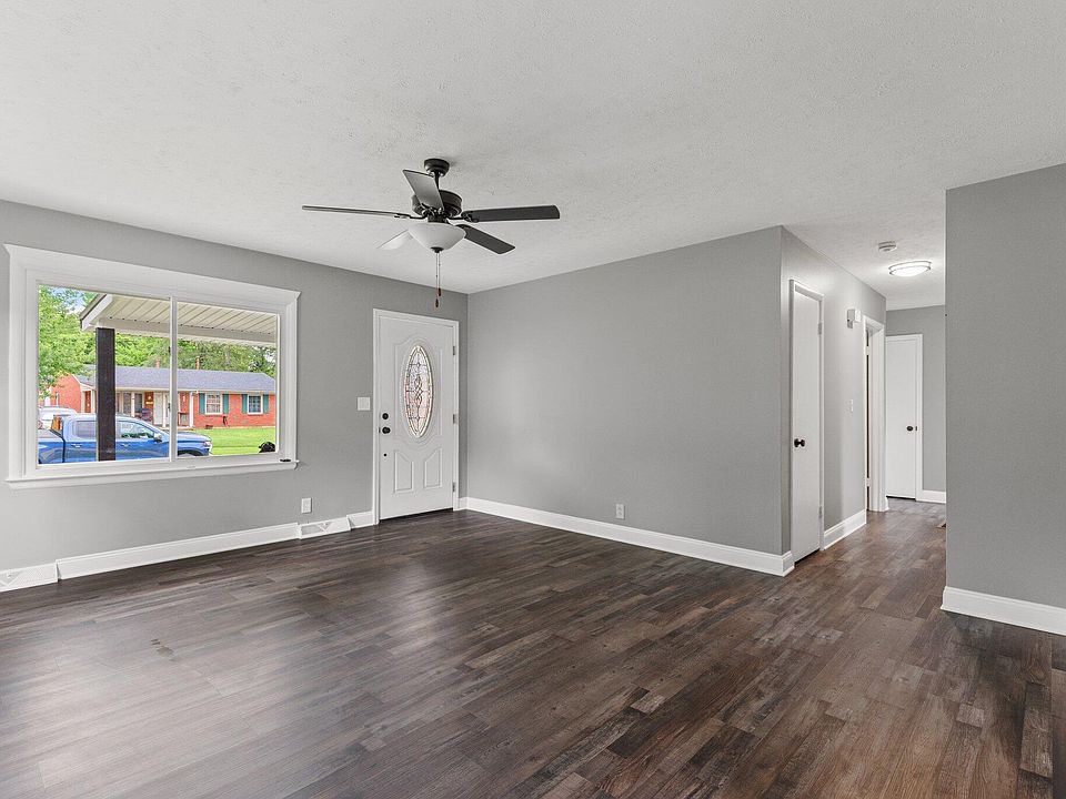 312 Ridgewood Dr, Versailles, KY 40383 MLS 23015857 Zillow