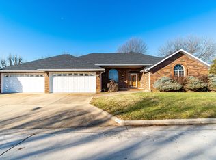 2617 S Williams Ave, Springfield, MO 65807