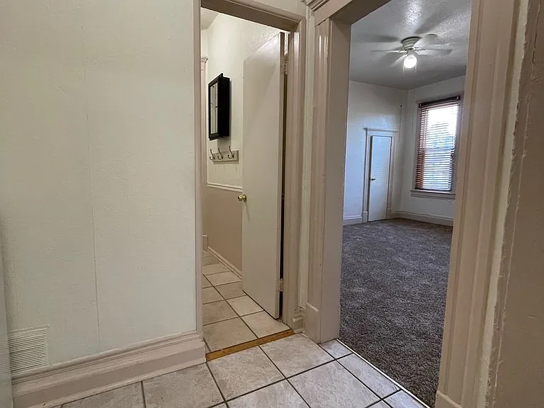 207 Midway Ave — Photo 24