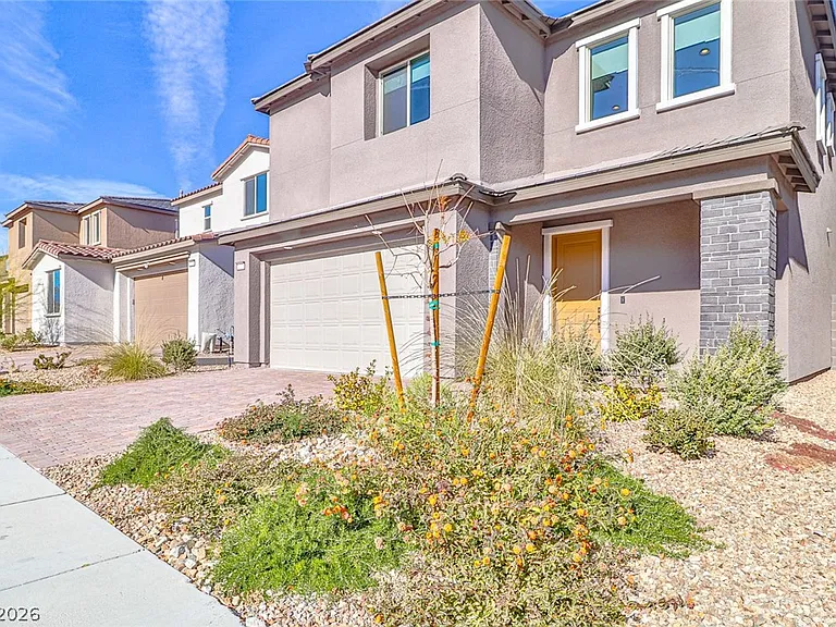 9220 Far Side Ave — Photo 2