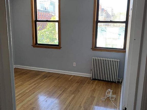 4th image of 348 Keap St #3