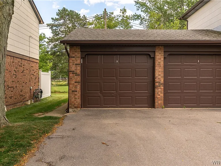 25 Villa Park — Photo 21