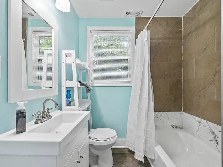 825 Erin Ave SW — Photo 5