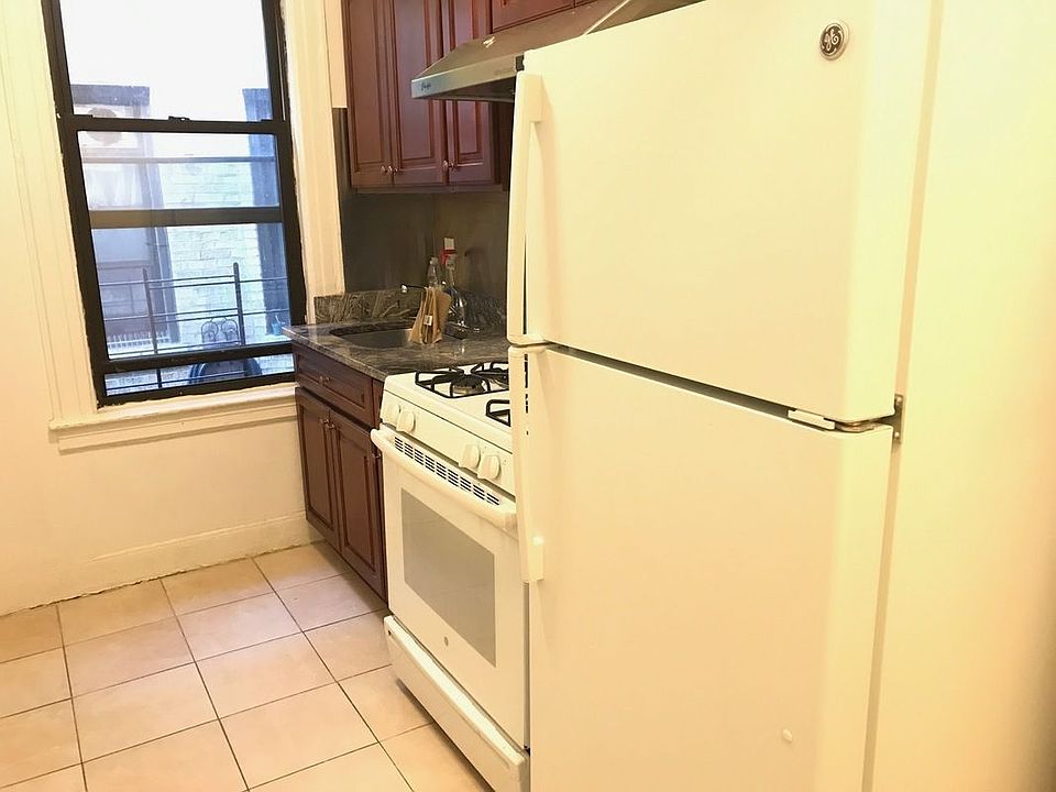 1st image of 5113 Skillman Ave APT 1F