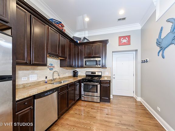 5th image of 5962 N East Circle Ave APT 4