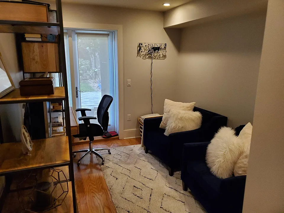 Bedroom #2/Study