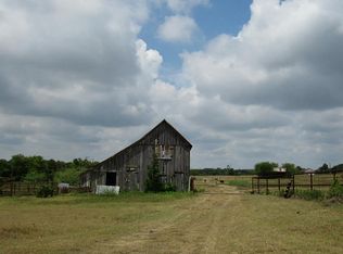 5079 Skull Creek Rd, Fayetteville, TX 78940