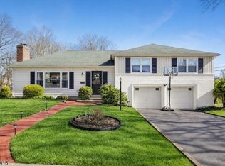 500 E Valley View Ave, Hackettstown Town, NJ 07840