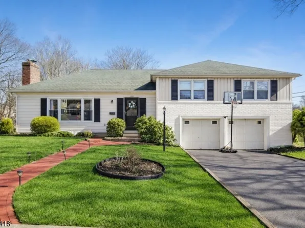 500 E Valley View Ave, Hackettstown Town, NJ 07840