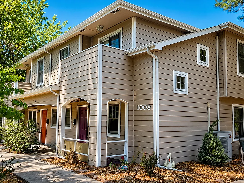 1008 Remington St