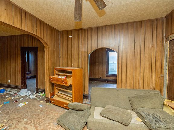 5th image of 1007 S Jefferson Ave