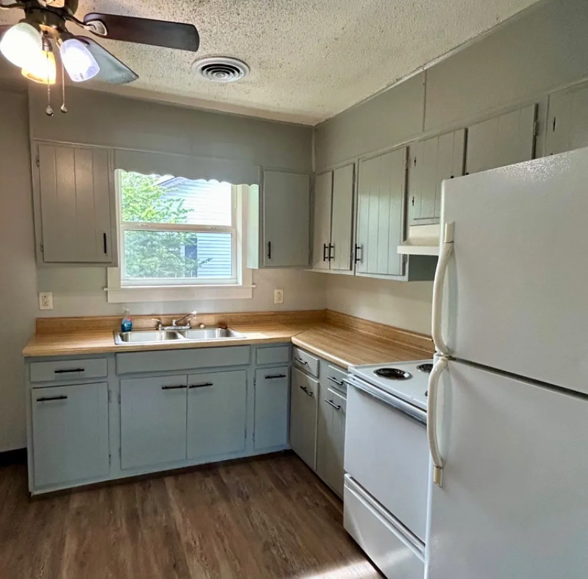 2 bed, 1000 sqft, $725 — Photo 3