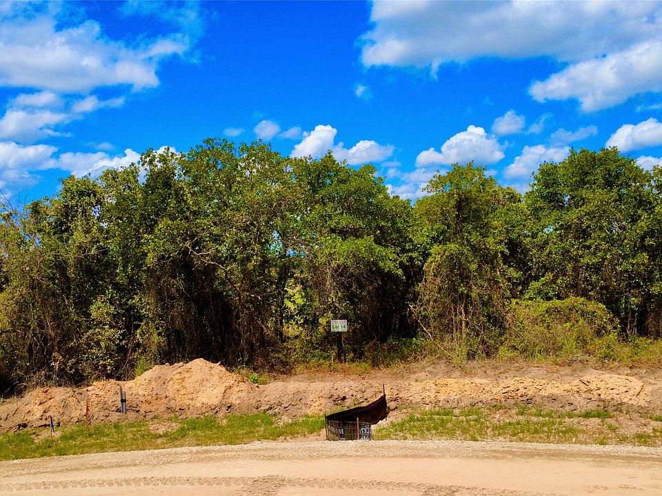 2nd image of 1065 Vh Ranch Rd