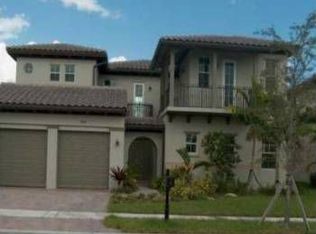 8025 NW 110th Dr, Parkland, FL 33076