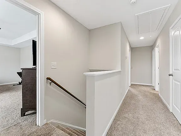 3161 Matthews Dr — Photo 18