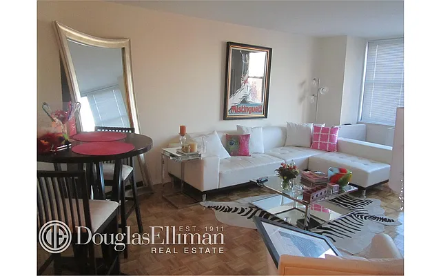 Rented by Douglas Elliman | media 3