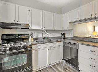 10404 Iron Mill Rd, North Chesterfield, VA 23235