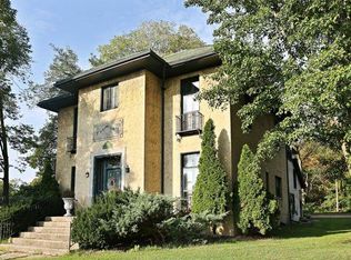 22 S Lincoln Ave APT A, Niles, MI 49120
