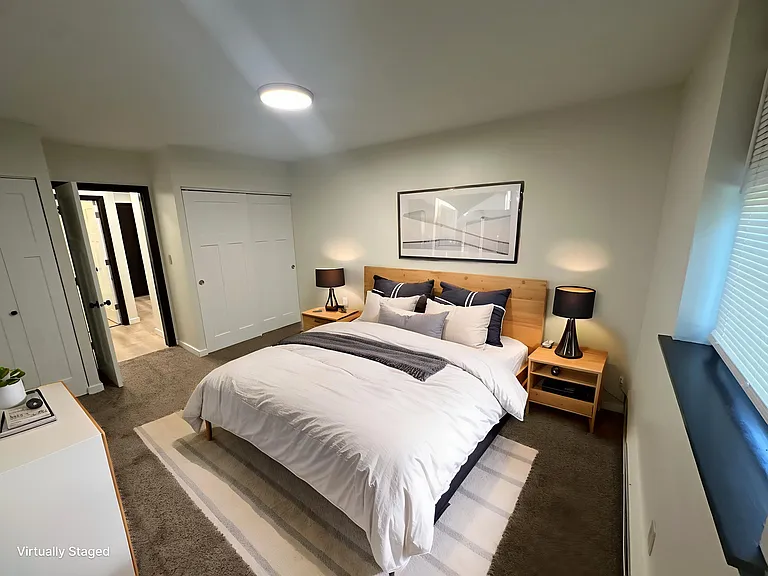 1910 Colfax Ave S #1 — Photo 2